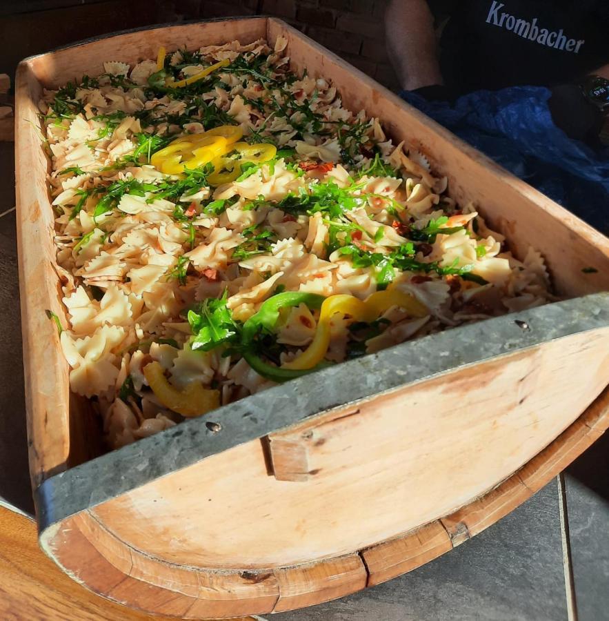 Landhotel Brauner Hirsch 캄머포르스트 외부 사진